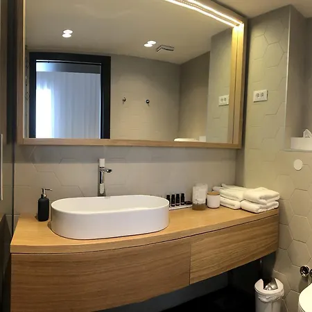 The Bridge Casa Luxury *