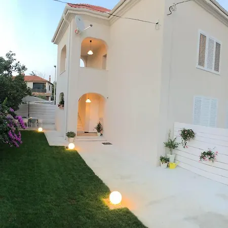 The Bridge Casa Luxury Apartment *