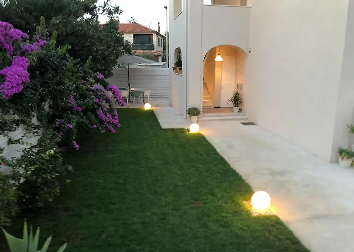 The Bridge Casa Luxury Apartment *