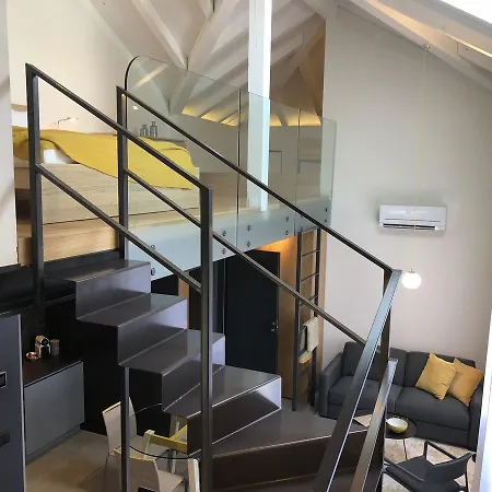 The Bridge Casa Luxury Apartamento