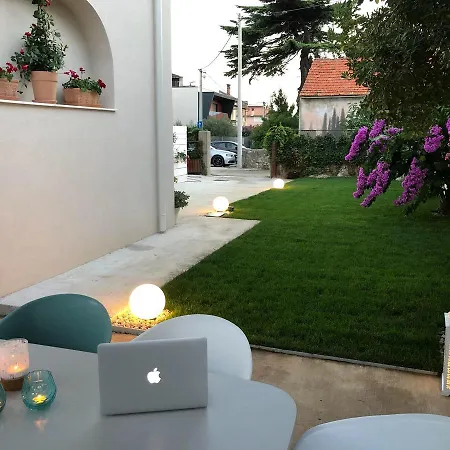 The Bridge Casa Luxury Lejlighed *