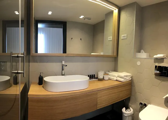 The Bridge Casa Luxury *